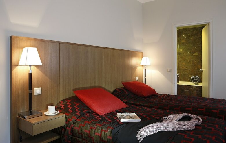 La Residence Du Roy Paris Champs Elysees By Accor