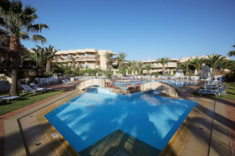 Hotel Giannoulis ? Santa Marina Beach