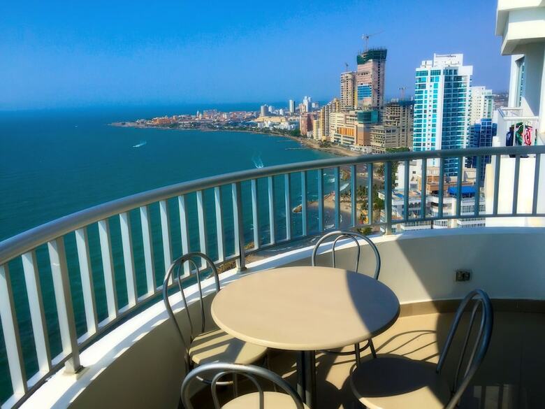 Apartamentos Frente Al Mar Cartagena - Edificio Palmetto