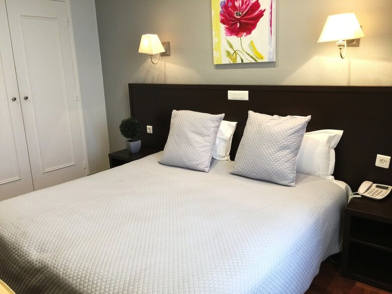 Hotel Ambassador