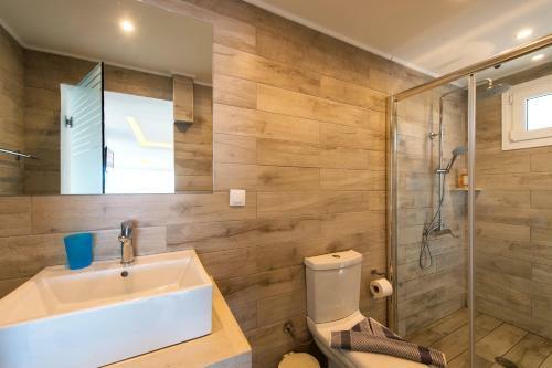 Lindian Jewel Hotel And Villas