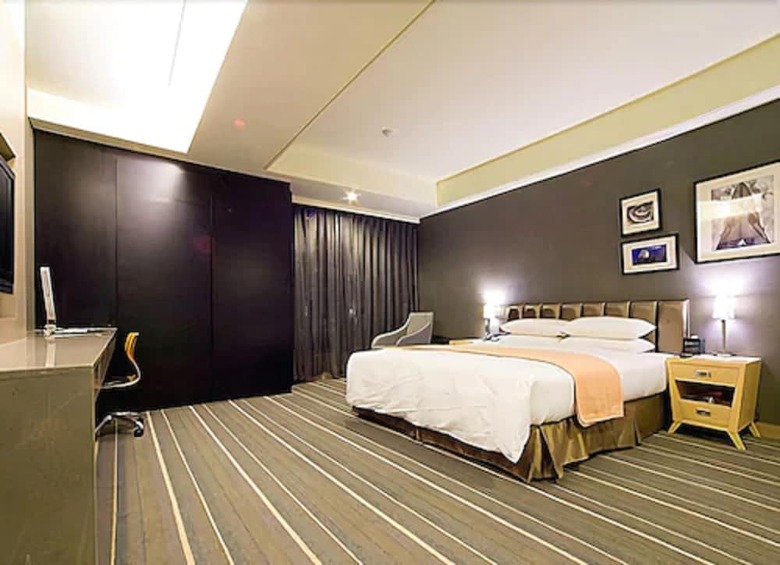 Urban Hotel 33