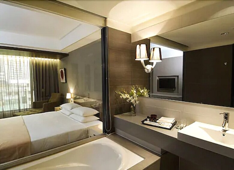 Urban Hotel 33