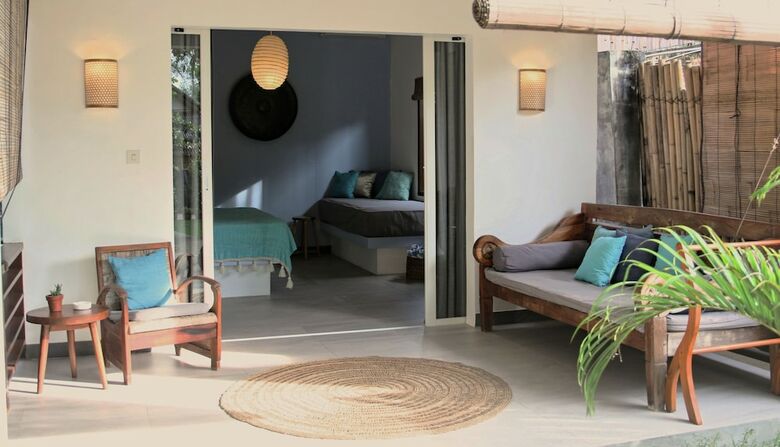 Hotel Karma Kayak