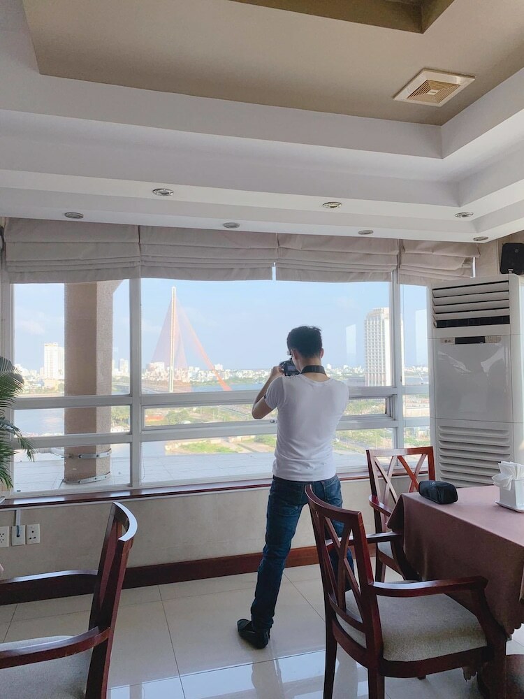 Minh Toan Hotel