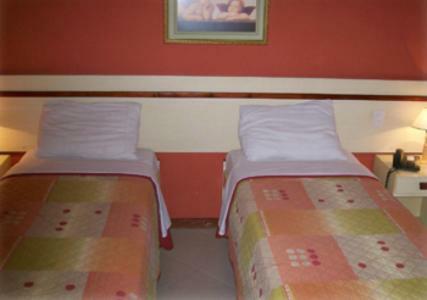 Crystal Apart Hotel