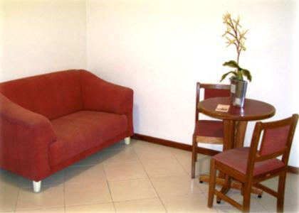 Crystal Apart Hotel
