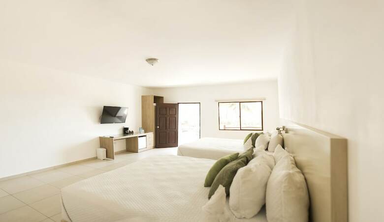 Hotel Los Farallones