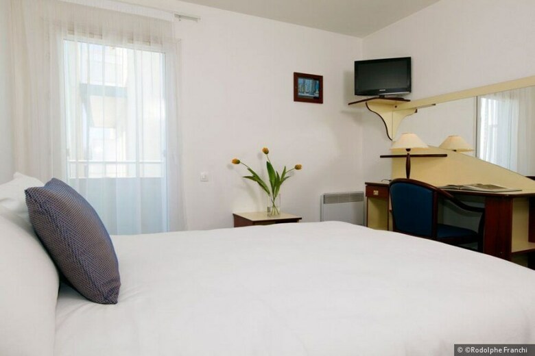 Terres De France - Appart'hotel Brest