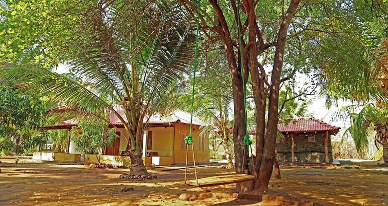 Heina Nature Resort & Yala Safari