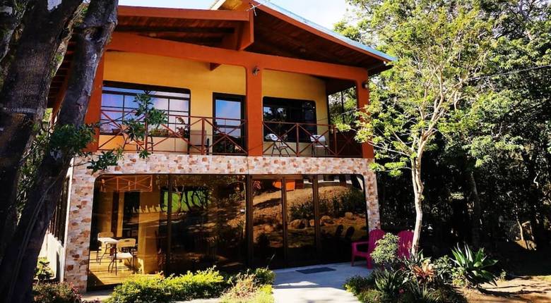Hostal Hotel Roca Verde