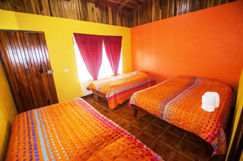Hostal Hotel Roca Verde