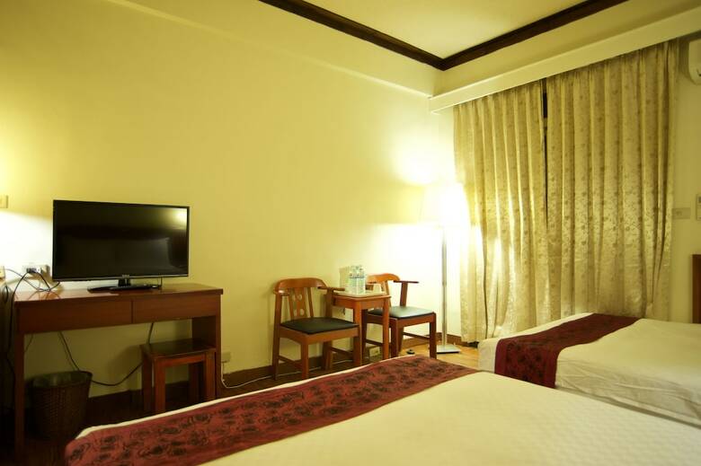 Newjhihben Hotel