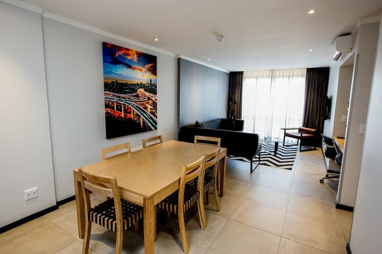 Westay Max Apartments