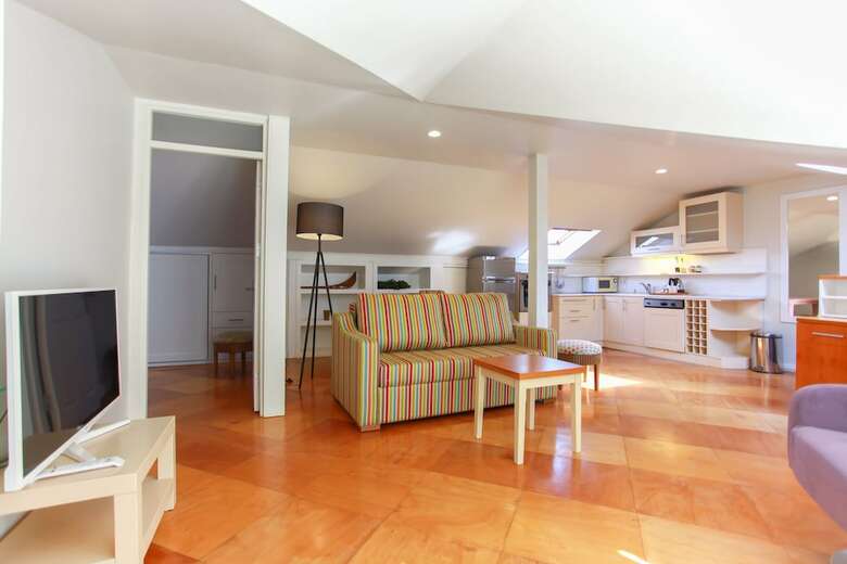 Alp Pasa Hotel