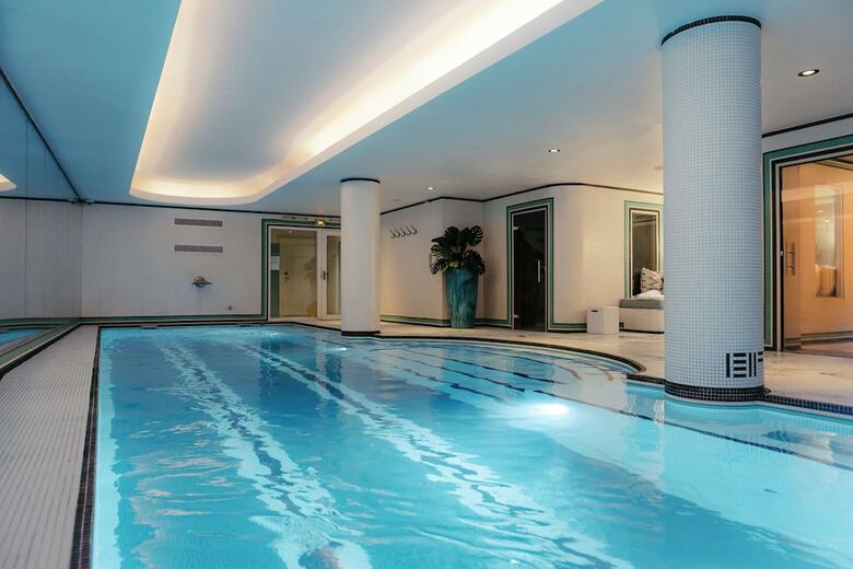 Hotel H�tel Eiffel Blomet