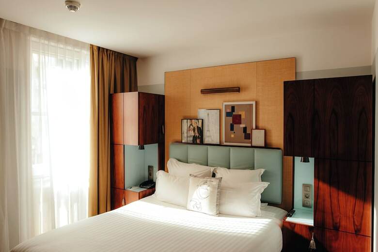 Hotel H�tel Eiffel Blomet