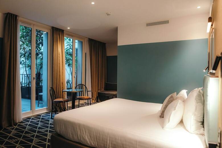 Hotel H�tel Eiffel Blomet