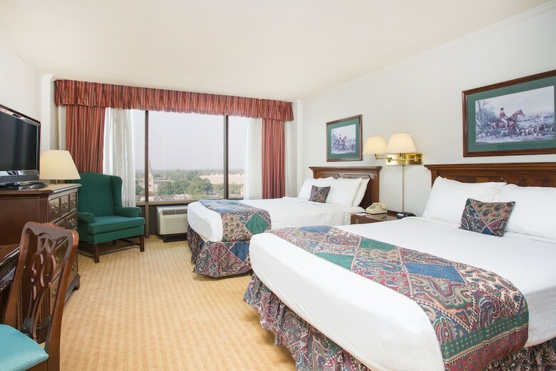 Ramada Hotel & Conf Center By Wyndham Augusta Downtown