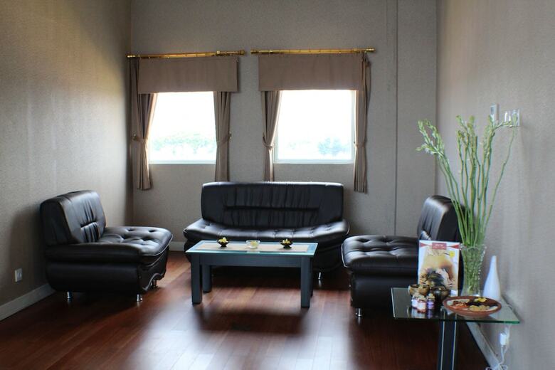 Hotel Golden Tulip Legacy Surabaya