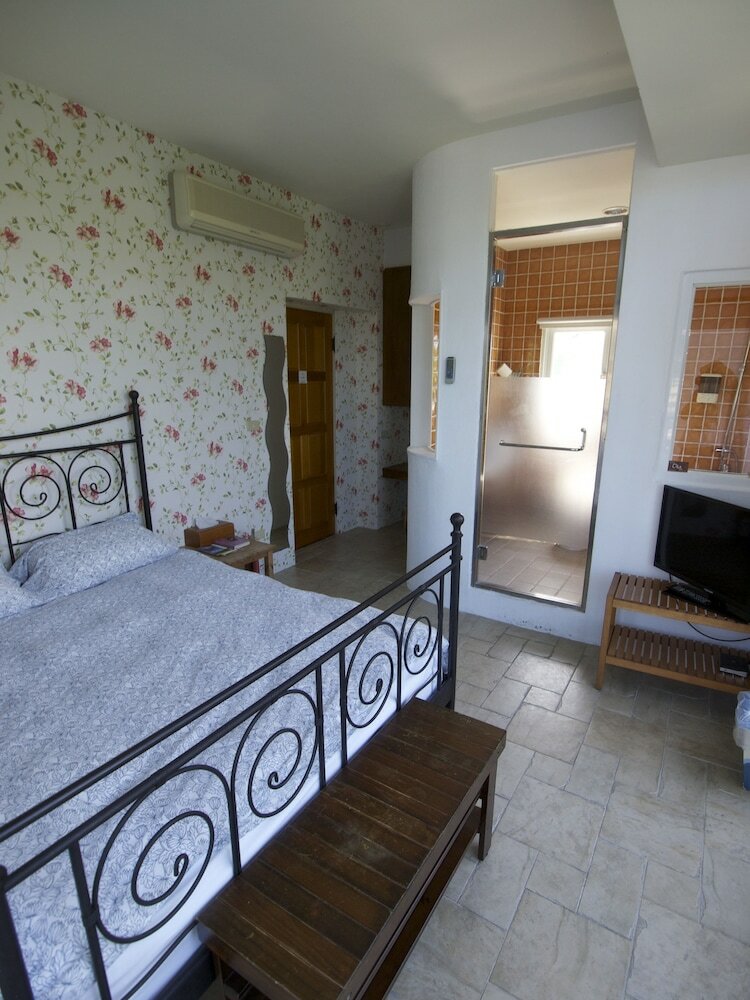 Hotel Oia Cafe B&B