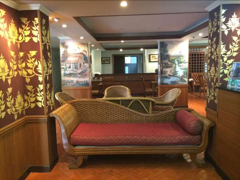 Hotel Chada Thai House