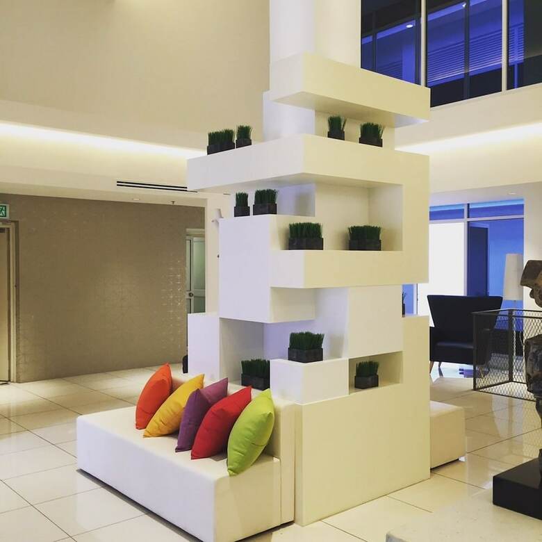 T+ Hotel Macallum