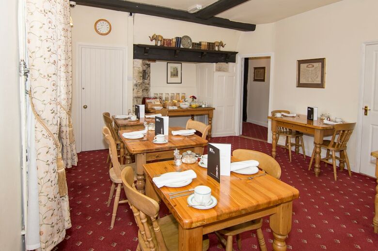 Bed & Breakfast The Abbey Hotel And Apartments