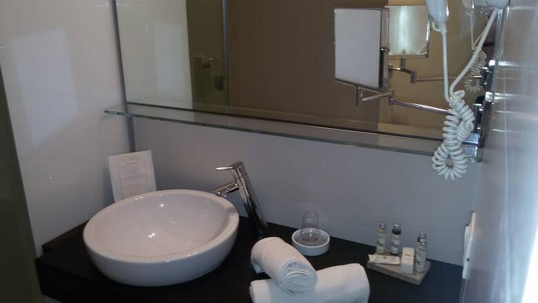 Relais Del Borgo Hotel E Spa