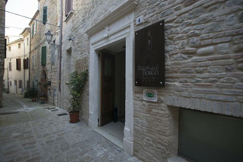 Relais Del Borgo Hotel E Spa