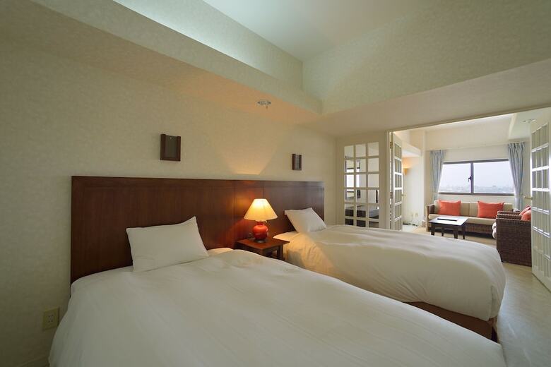 Hotel Royal Marine Palace Ishigakijima