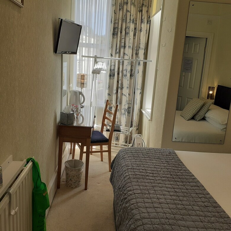 Bed & Breakfast Sandway House