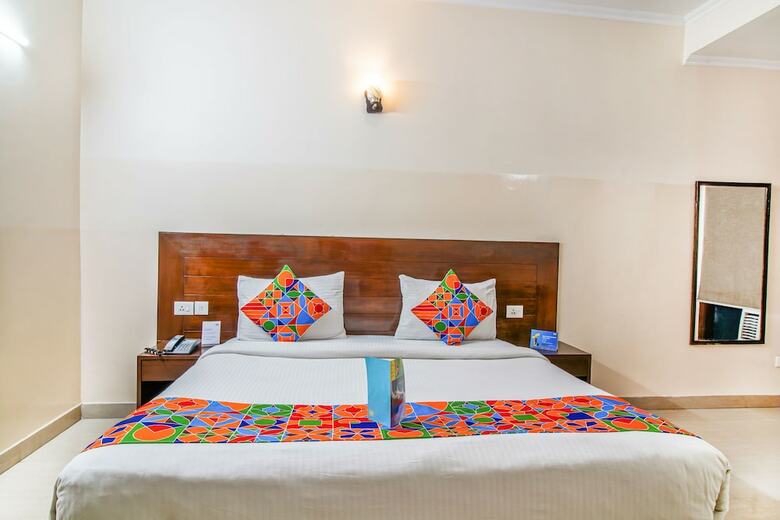 Fabhotel Ashneer Residency