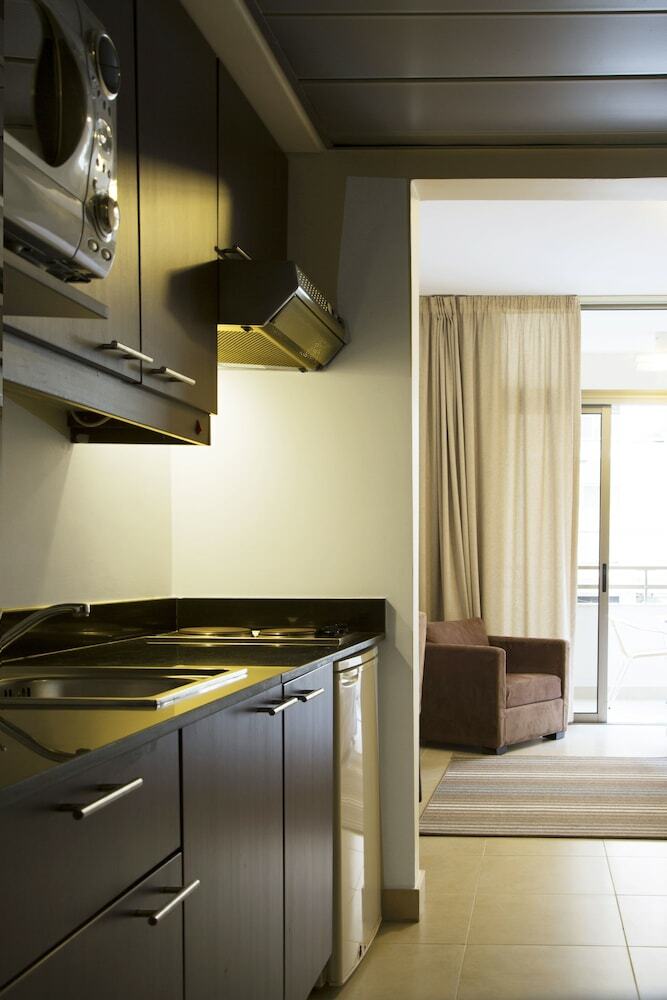 Santona Residence