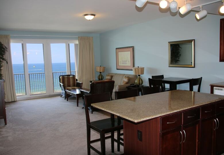 Apartamento Laketown Wharf By Emerald View Resorts
