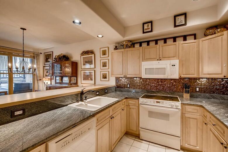 Corral At Breckenridge #102e By Peak Property Management