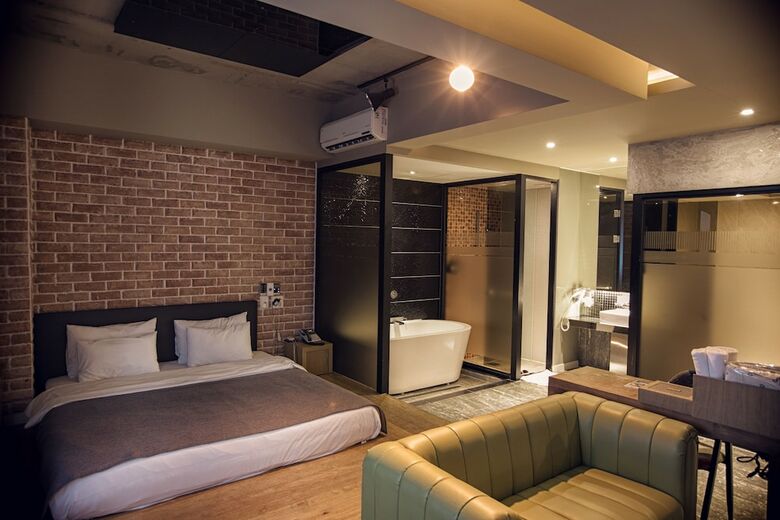 Hotel 109