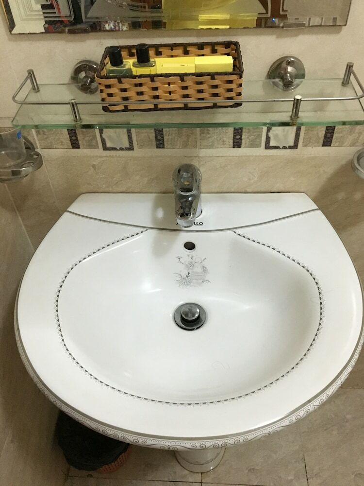 Huong Mai 2 Hotel