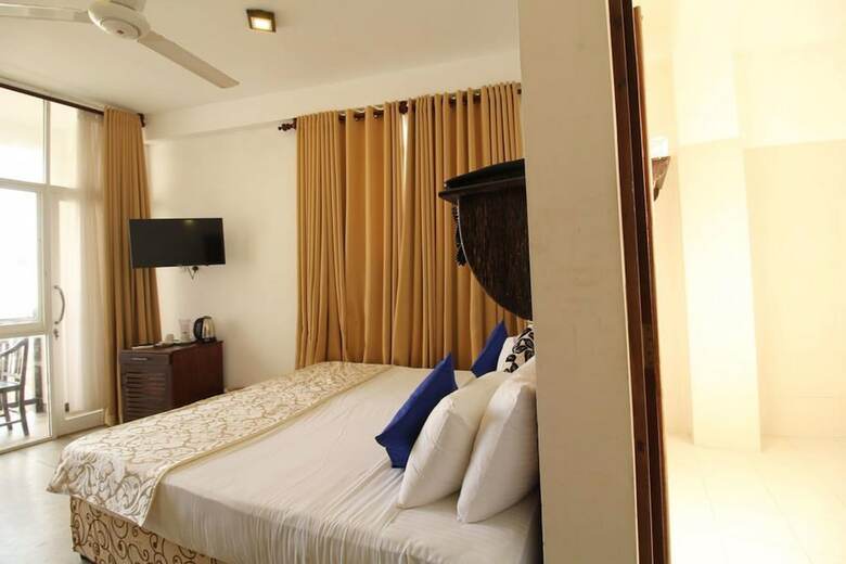 Rock Fort Hotel