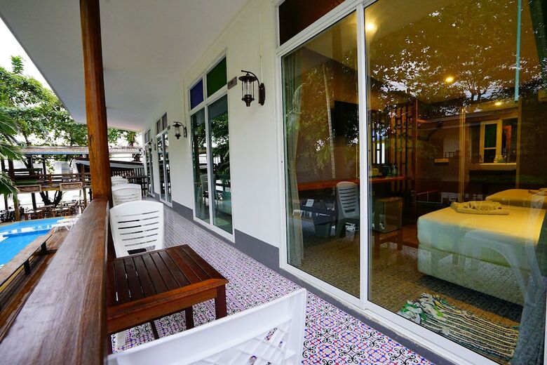 Hotel Apple Beachfront Resort