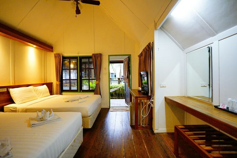 Hotel Apple Beachfront Resort
