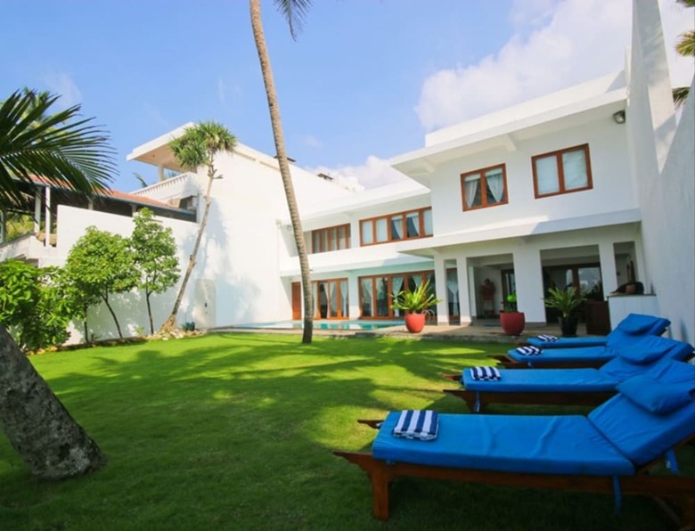 Hotel Footprints Villa