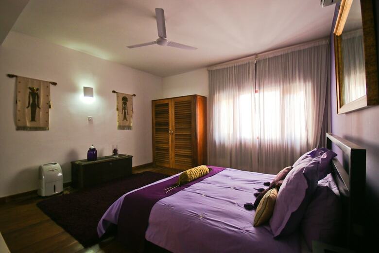 Hotel Footprints Villa