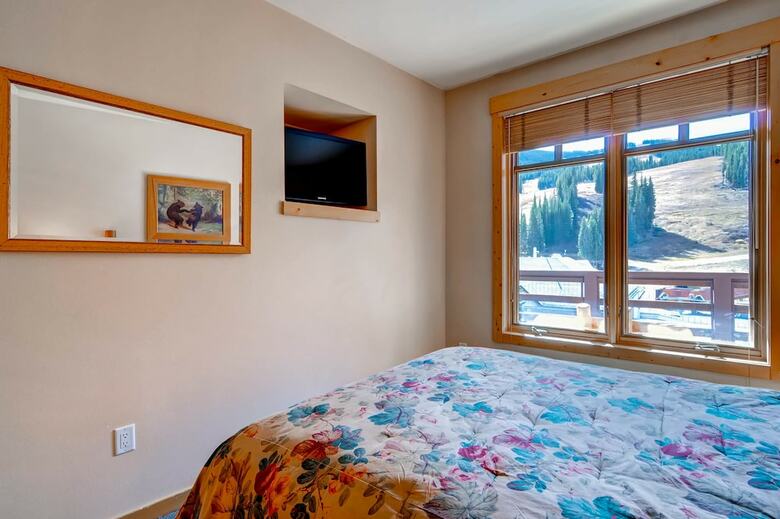 Tucker Mountain At Center Village By Copper Mountain Lodging