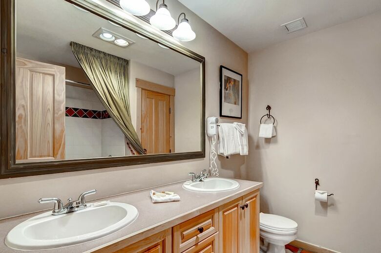 Tucker Mountain At Center Village By Copper Mountain Lodging