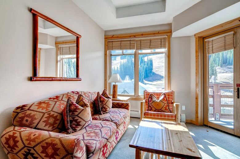 Tucker Mountain At Center Village By Copper Mountain Lodging