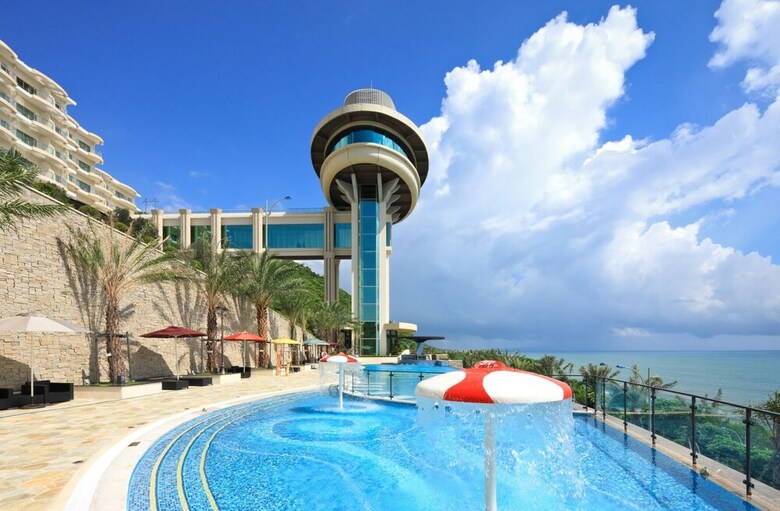 Hotel H Resort