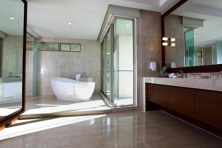 Hotel H Resort