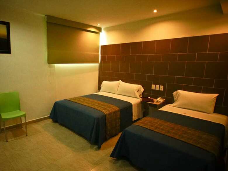 Hotel First Inn