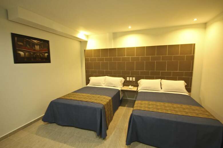 Hotel First Inn